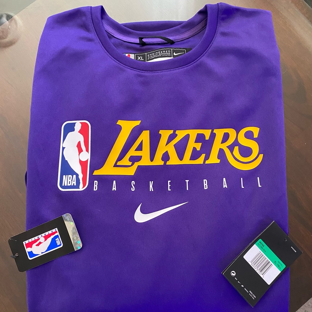 Nike Lakers Dri-Fit Crewneck Size XL-Tall (New)